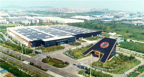 玻璃創(chuàng)造美好世界 一座工廠的兩種玻璃，技術(shù)開發(fā)引領(lǐng)企業(yè)新風(fēng)向